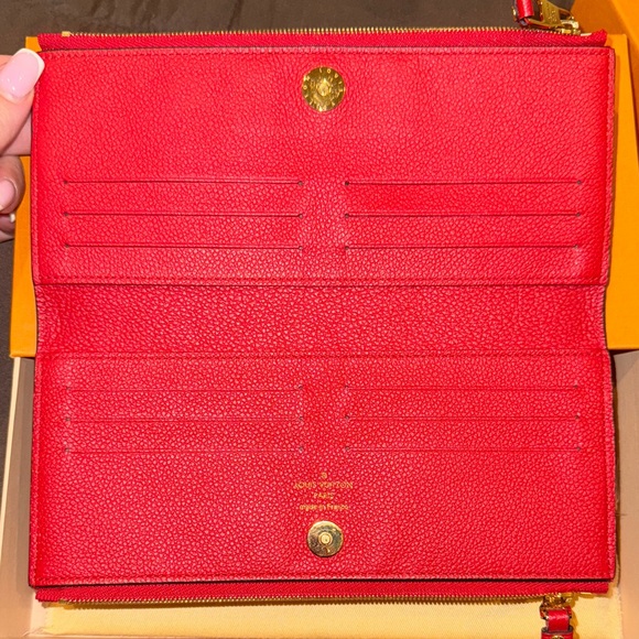 Louis Vuitton Vibrant Red Wallet - Picture 3 of 10